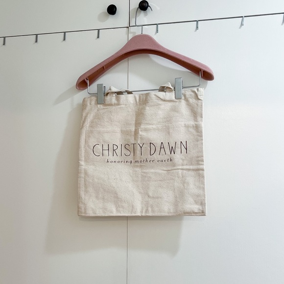 Christy Dawn Tote - Picture 1 of 2